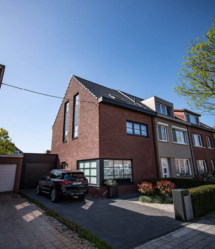 Blauwbroederstraat 28